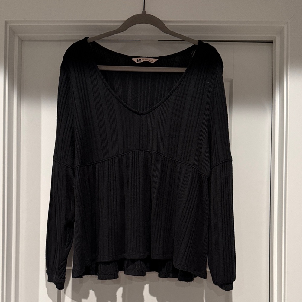 SO Black Ribbed V-Neck Blouse